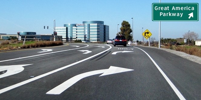 CLICK to continue: Right on Great America Parkway from H101 N