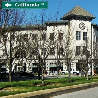 CLICK to go LEFT on California Street from Castro Street