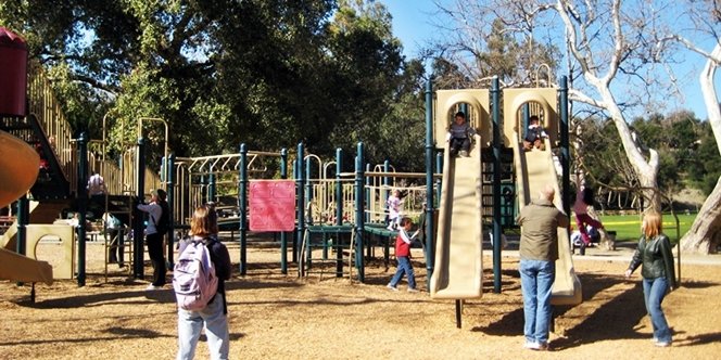 CLICK to continue: Play area at Oak Meadow Park